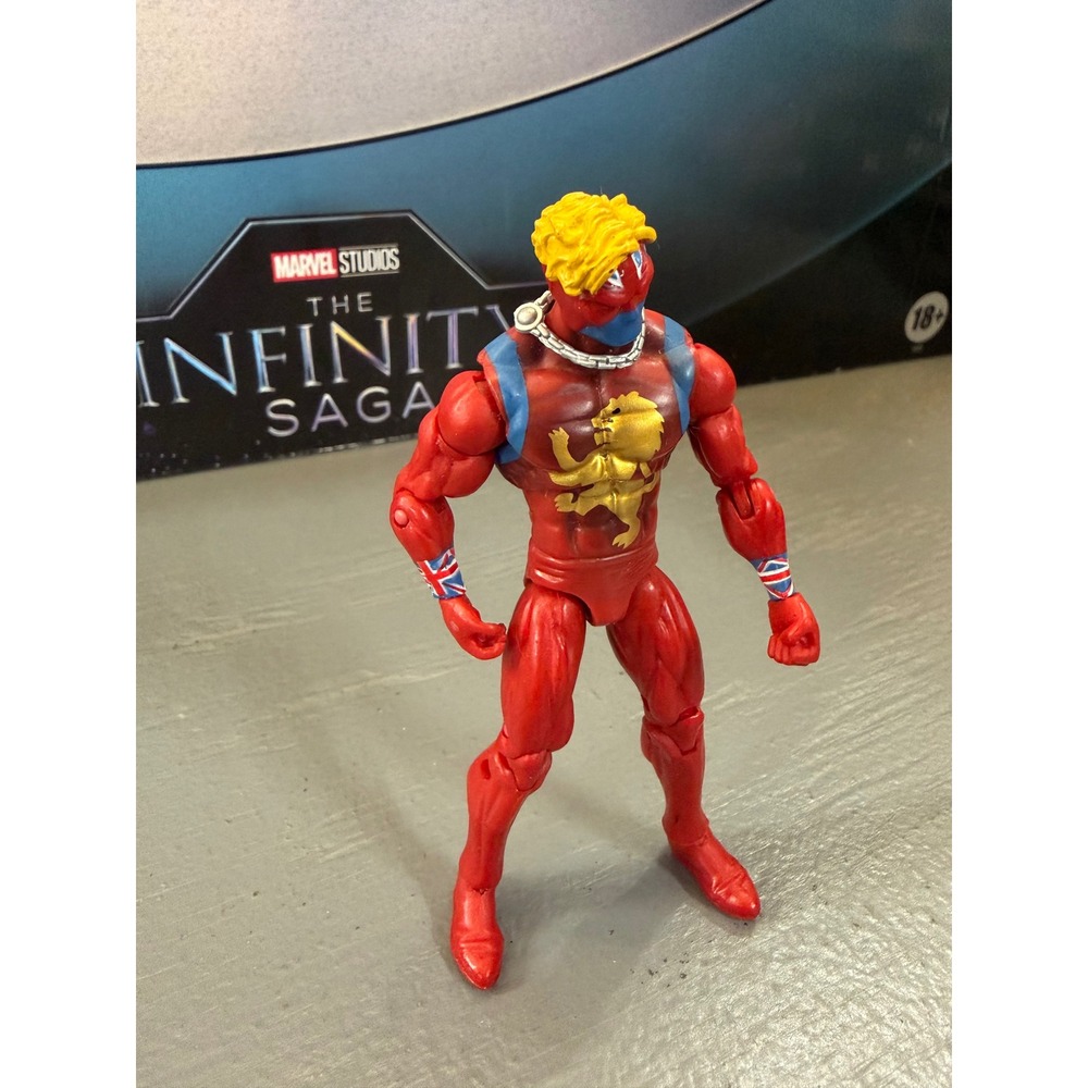 Marvel Universe 3.75" - Captain Britain (Greatest Battles)